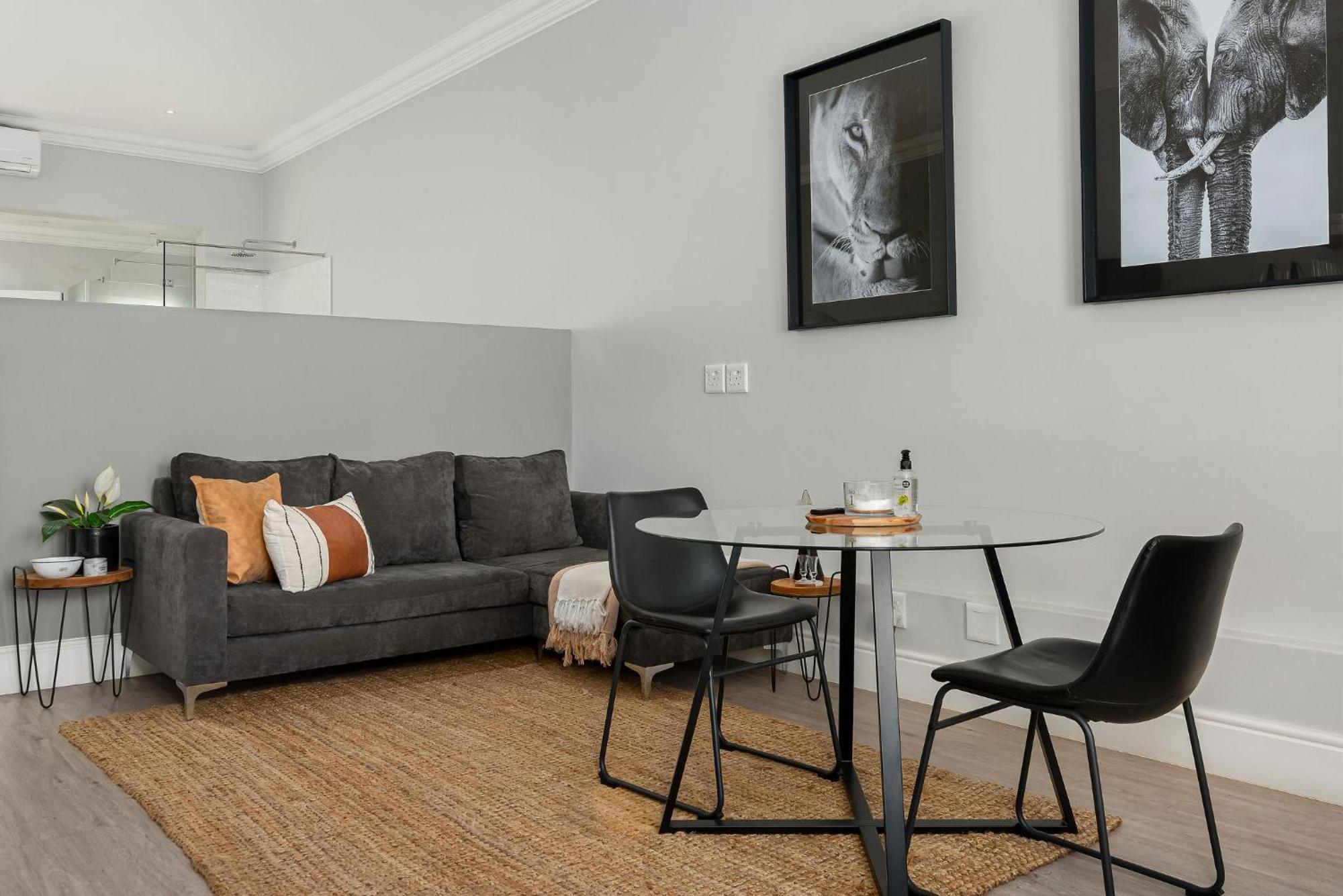 Luxury Franschhoek Getaway Next To Winetram 外观 照片